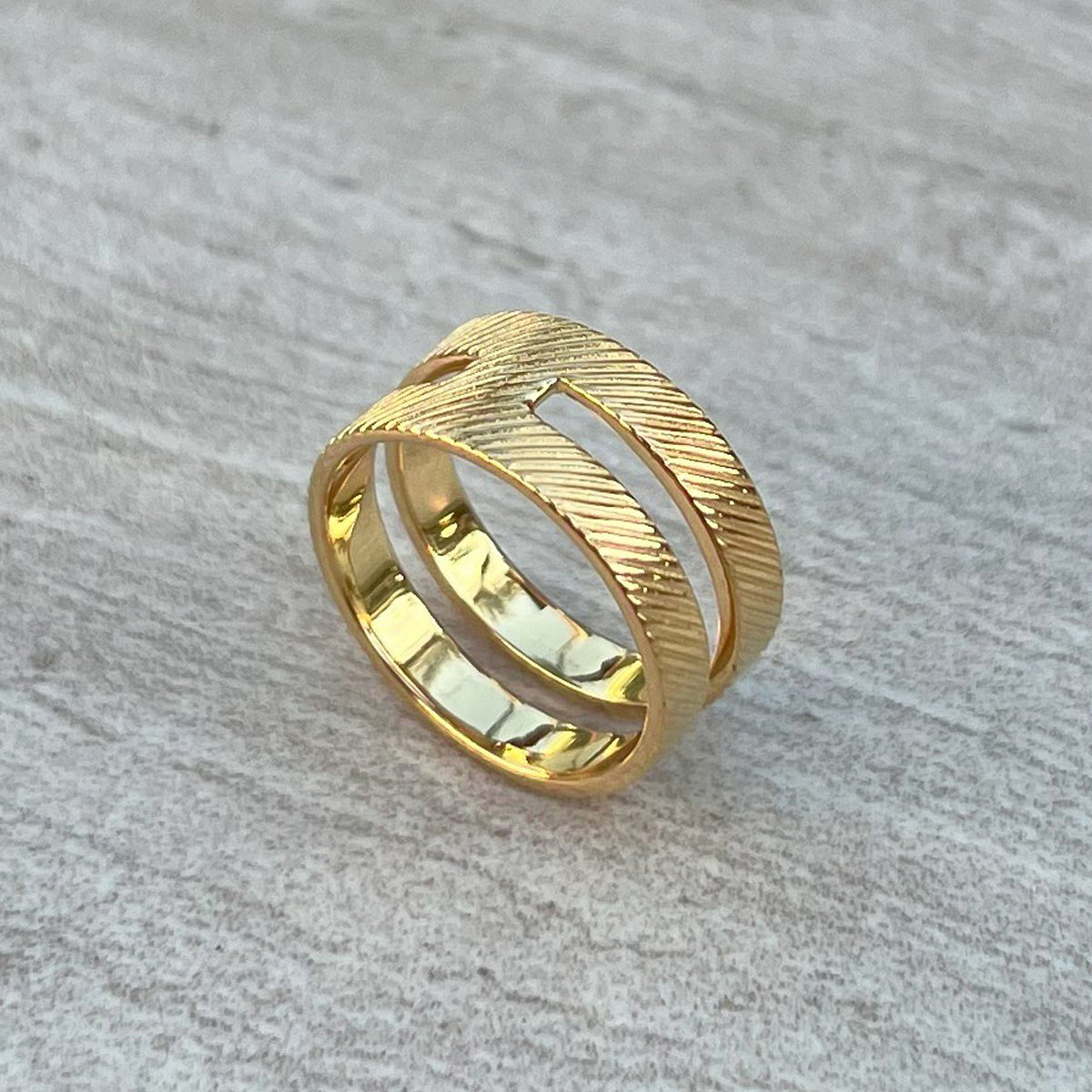 textured gold double layered ring side